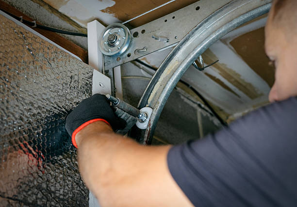 Affordable Garage Door Panel Replacement solutions in Miami Gardens, FL
